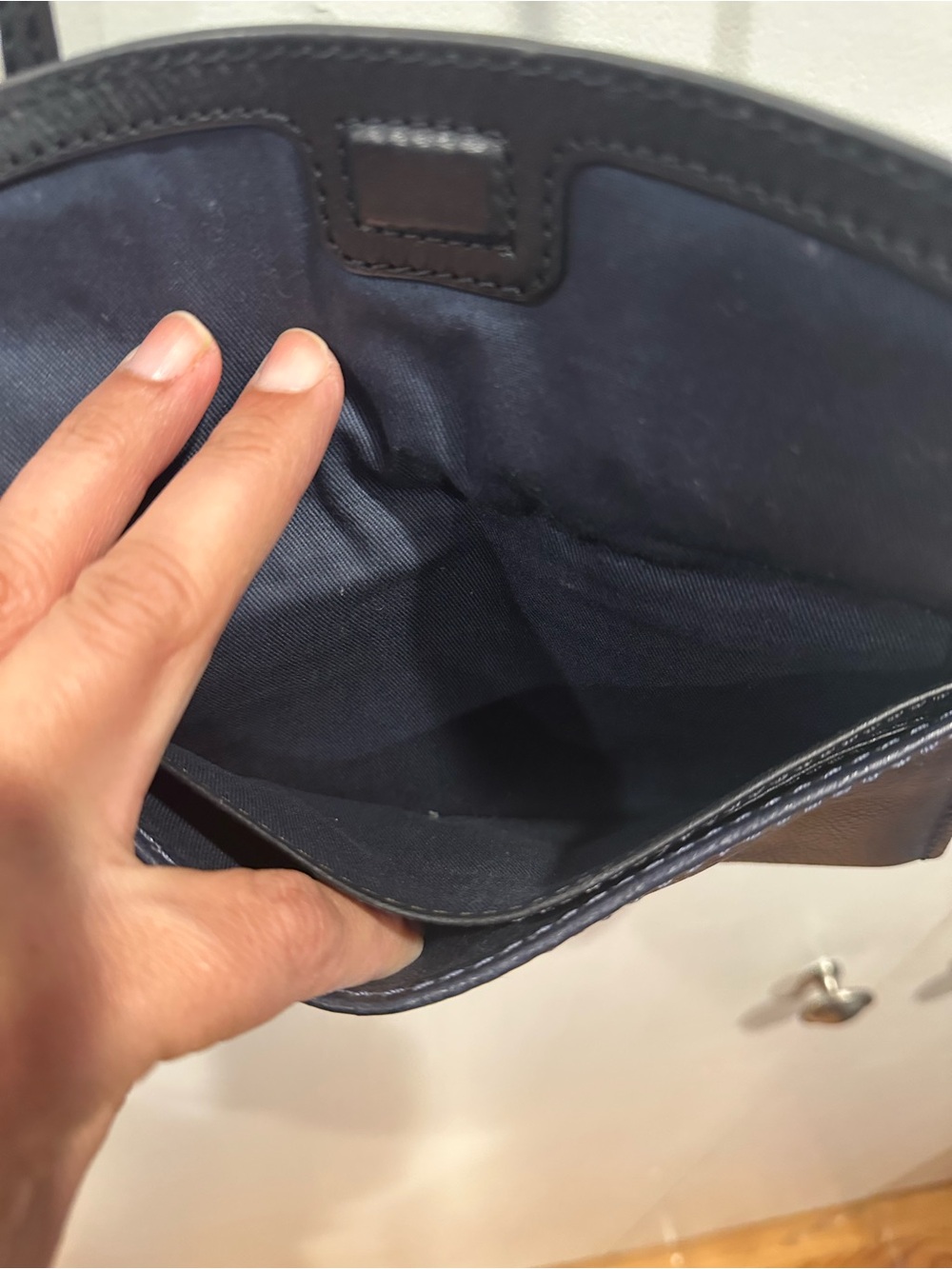 Fossil Black Leather Crossbody Wallet Bag - Picture 7 of 10